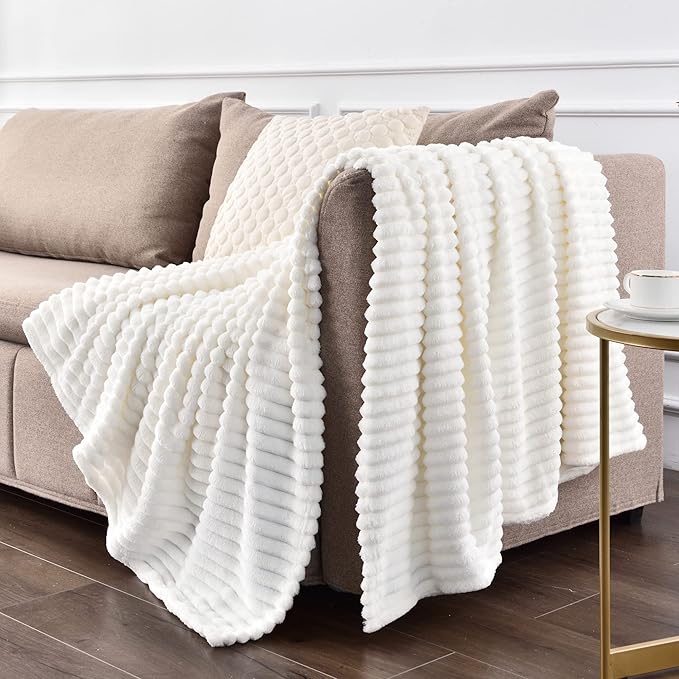 BEDELITE Fleece Throw Blanket for Couch – 3D Ribbed Jacquard Soft and Warm - Image 3