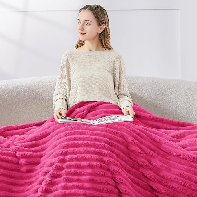 BEDELITE Twin Blanket for Couch & Bed, 300GSM Soft & Warm Fleece Blanket - Image 3