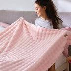 Bedsure 3D Fleece Bubble Blanket - Image 4