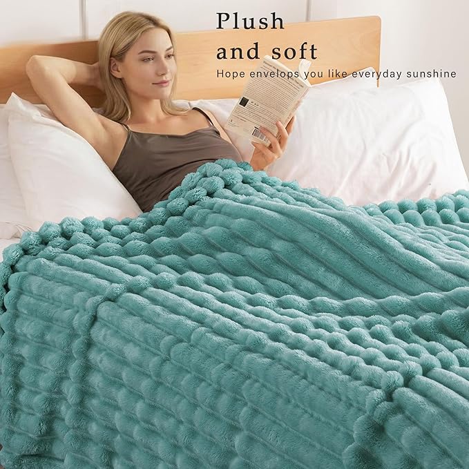 Exclusivo Mezcla Fleece Throw Blanket - Image 2