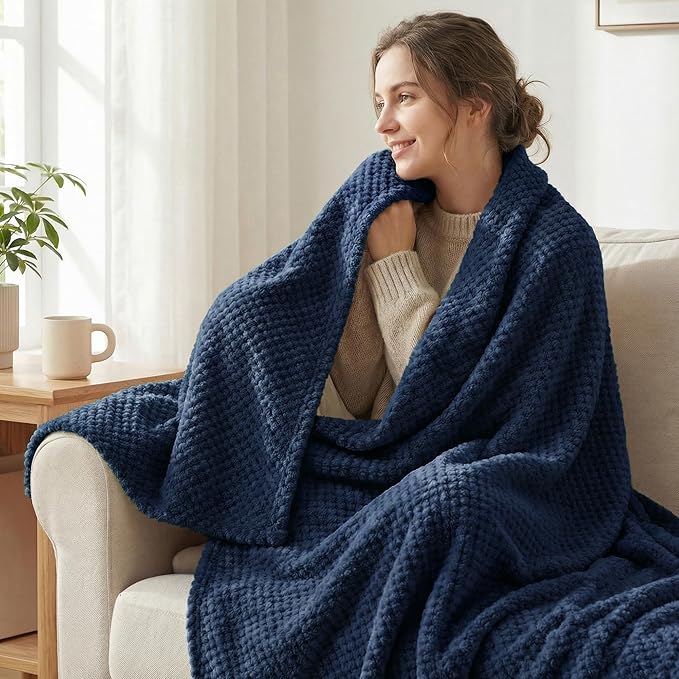 Exclusivo Mezcla Fleece Throw Blanket Extra Large, Super Soft and Warm Blankets - Image 2
