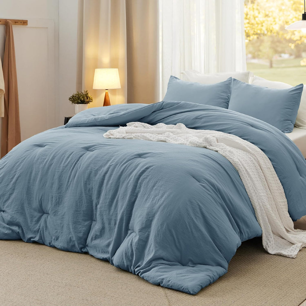 Bedsure King Comforter Set Prewashed Soft Bedding 3Pcs Dusty Blue 104"x90"