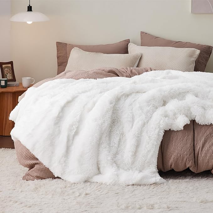 Bedsure GentleSoft Fluffy White King Size Blanket by BEDSURE