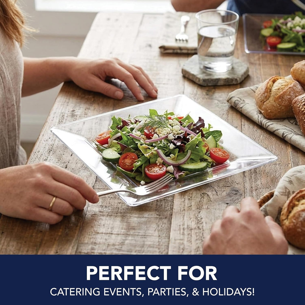 Party Essentials 40-Count Hard Plastic 9.5" Classic Square Lunch/Dinner Plates, Clear