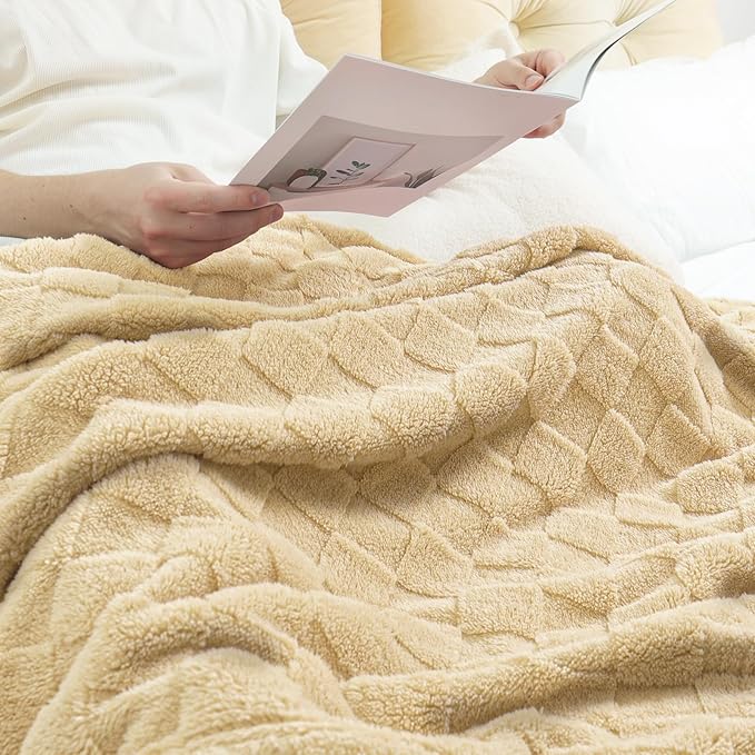 Exclusivo Mezcla Fleece Throw Blanket - Image 4