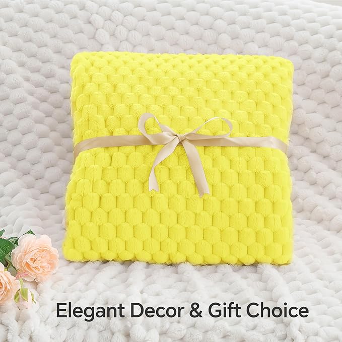 BEDELITE Fleece Throw Blanket for Couch & Bed - Image 4