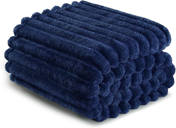 Exclusivo Mezcla Queen Size Flannel Fleece Blanket, Super Soft Striped Jacquard - Image 6