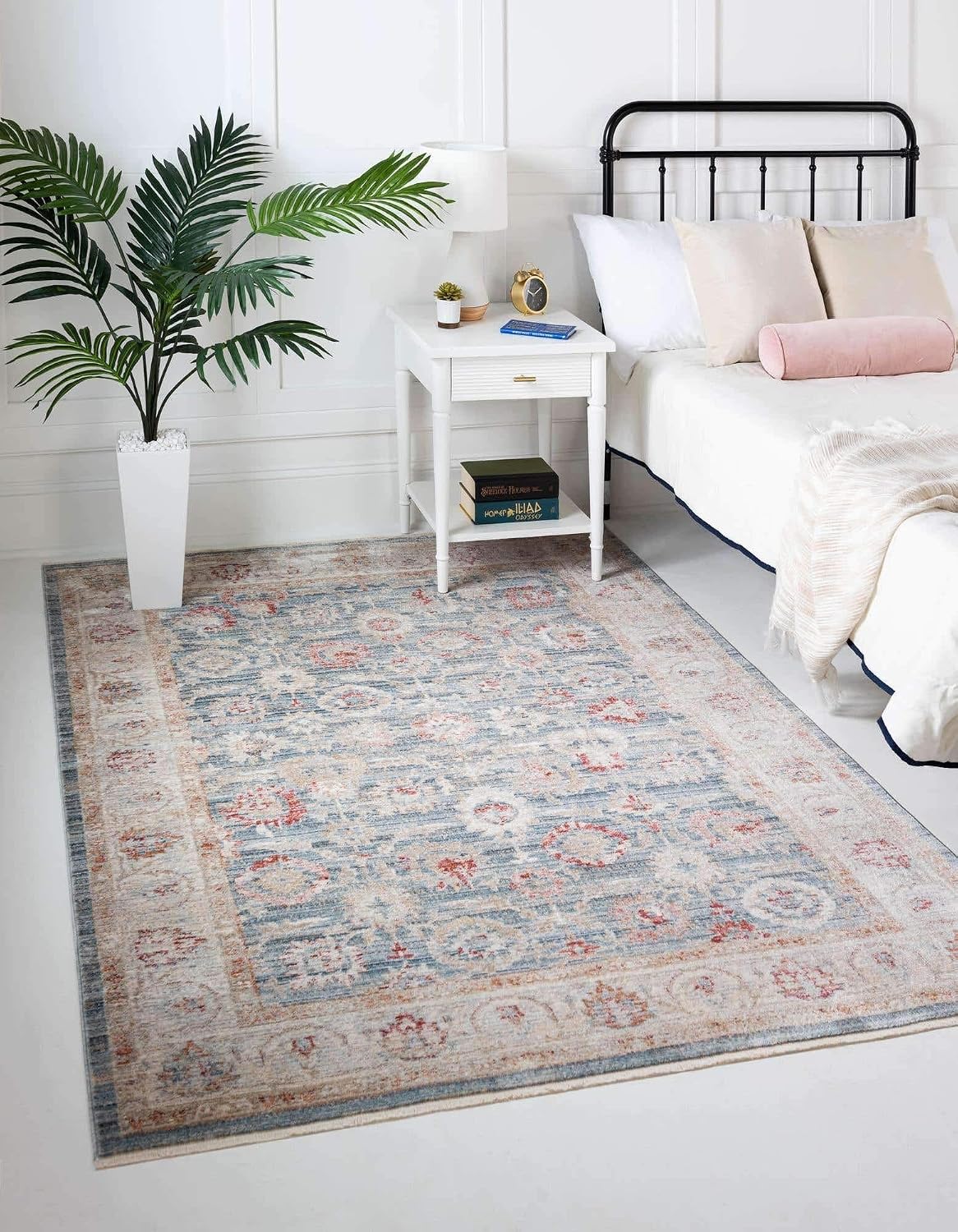 Unique Loom Noble Collection Country, Traditional, Distressed, Vintage, Botanical, Border Area Rug (2' 2 x 3' 0 Rectangular, Blue/Beige)