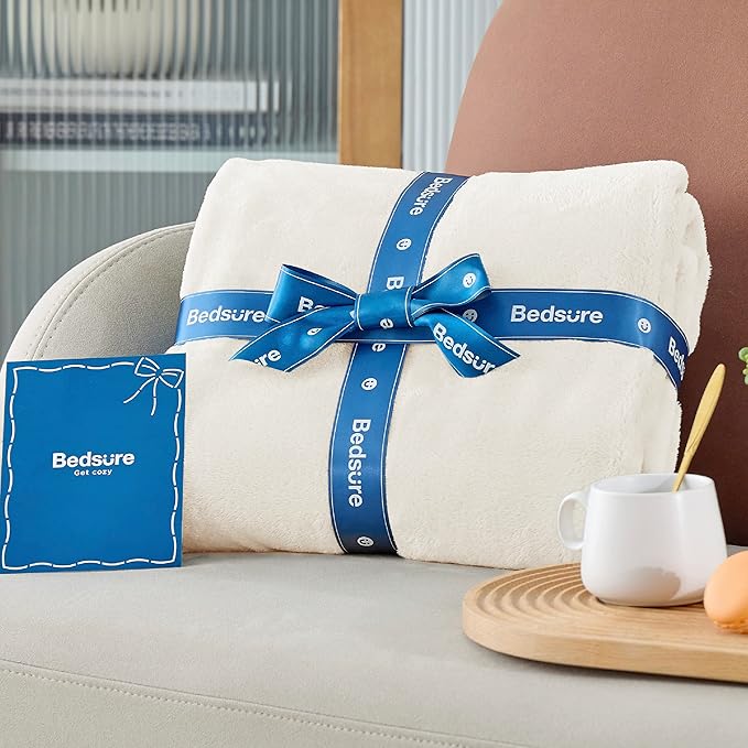 Bedsure Fleece Throw Blanket for Couch Cream - Image 7