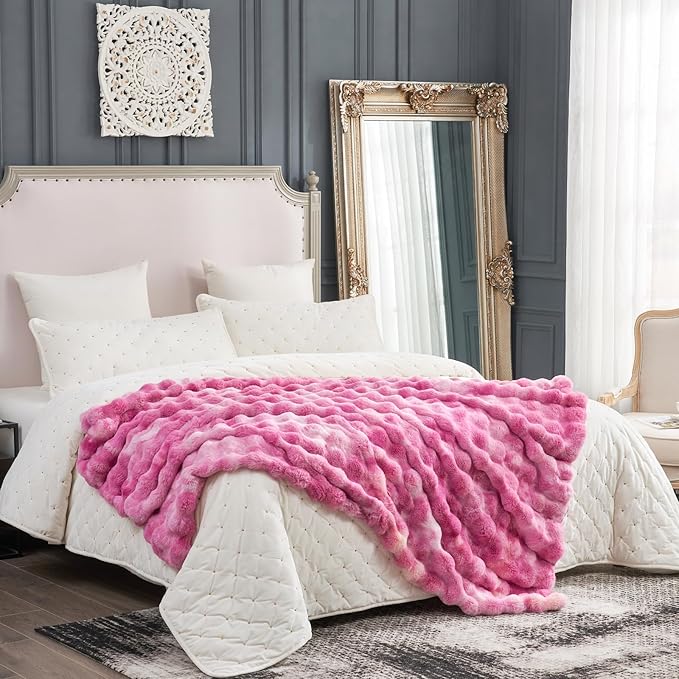 Cozy Bliss Faux Fur Throw Blanket - Image 4