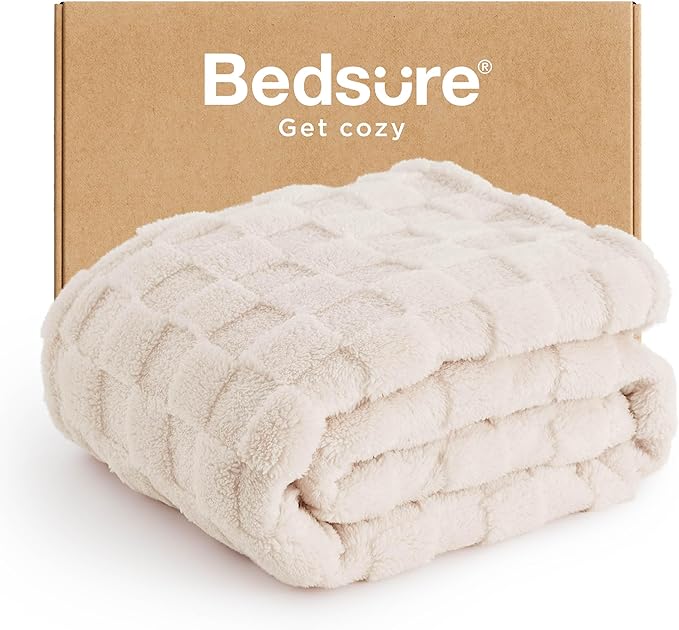 Bedsure GentleSoft Cream Throw Blanket by BEDSURE