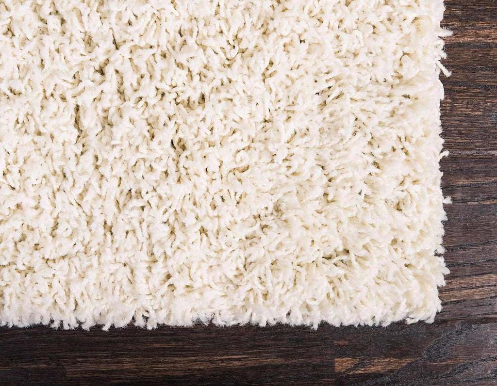 Unique Loom Solid Shag Collection Area Rug (3' 3" x 5' 3" Rectangle, Pure Ivory)