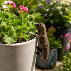 Dinosaur Pot Hugger, Resin Dinosaur Statue for Flower Pot Decoration