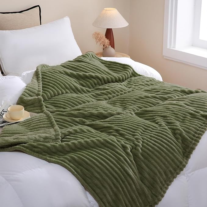 Olive Green Fleece Throw Blanket 60”×80” - Image 3