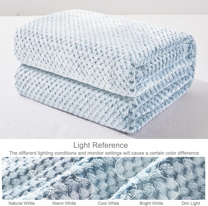 Exclusivo Mezcla Fleece Bed Blanket Queen Size, Super Soft and Warm Blankets - Image 7
