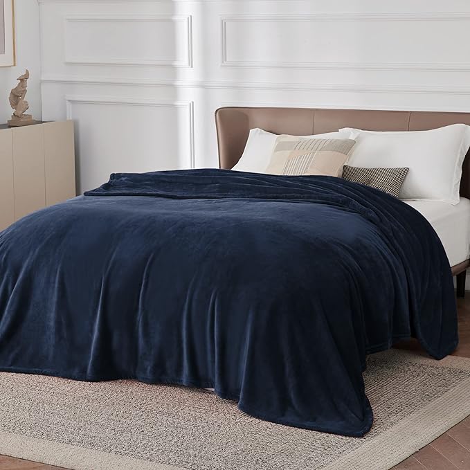 Bedsure GentleSoft Fleece Blanket California King Navy Blue - Image 2