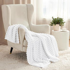 Bedsure GentleSoft White Twin XL Blanket - Image 2