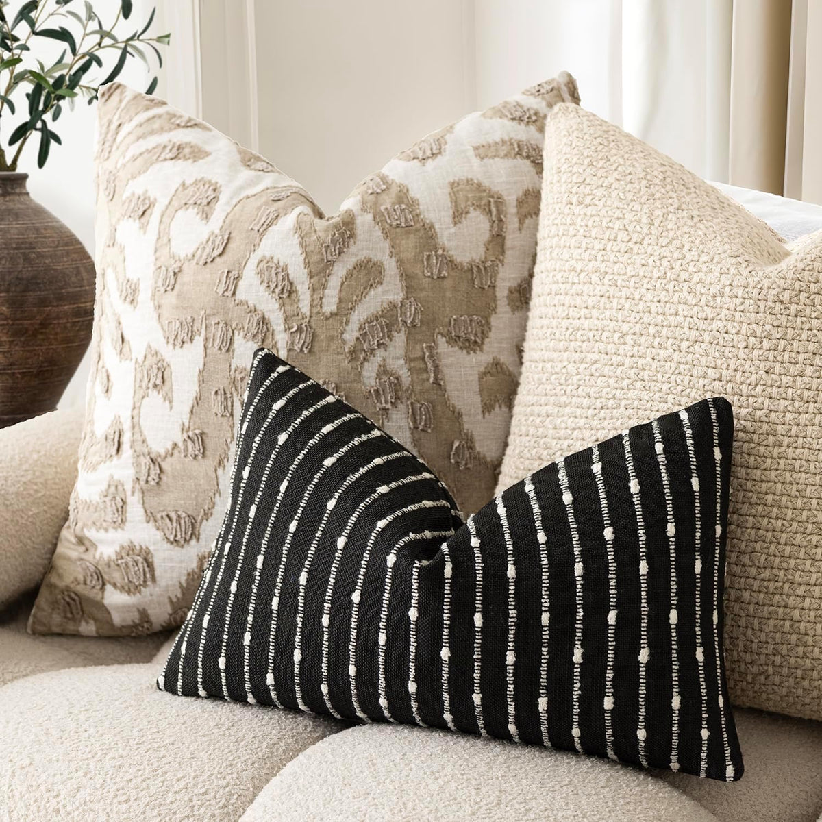 Foindtower Boho Striped Boucle Lumbar Throw Pillow Covers 12x20 Inch Black