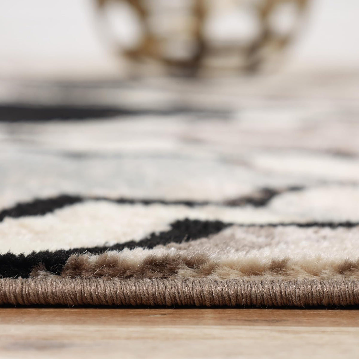 Superior Indoor Runner Rugs, Modern Area Rug, 2'7"x8', B Ivory