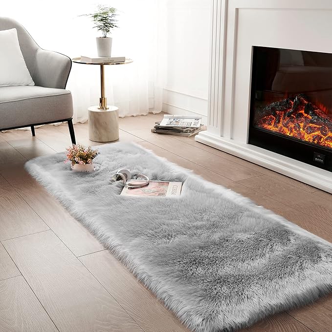 Ciicool Faux Fur Rug for Bedroom, Washable Fuzzy Runner Rugs Thick Fur Area Rug - Image 2