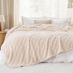 Bedsure GentleSoft Blankets Queen Size - Image 5