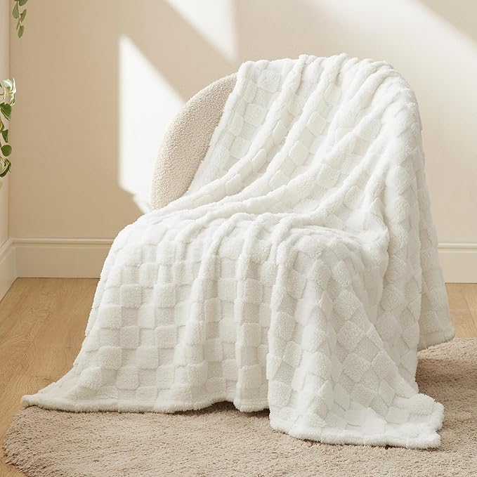 Bedsure GentleSoft Twin Blanket - Image 7
