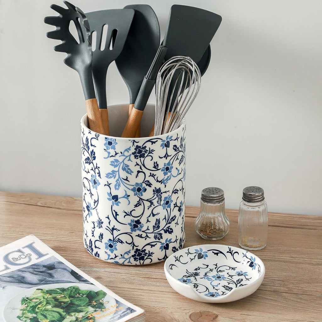Spoon Rest Ceramic, 4.8 Inch Spoon Holder and Utensil rest for Stovetop, Vintage Spoon Rest Set of 4 for Spatula, Ladle, Kitchen Gadget Cooking Gift, Blue and White Floral Pattern, Kitchen Decor