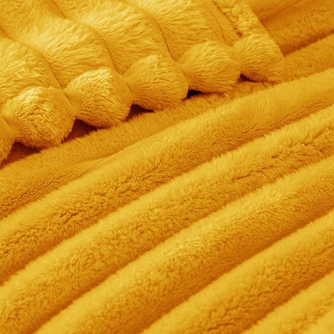 Exclusivo Mezcla Fleece Throw Blanket - Image 4