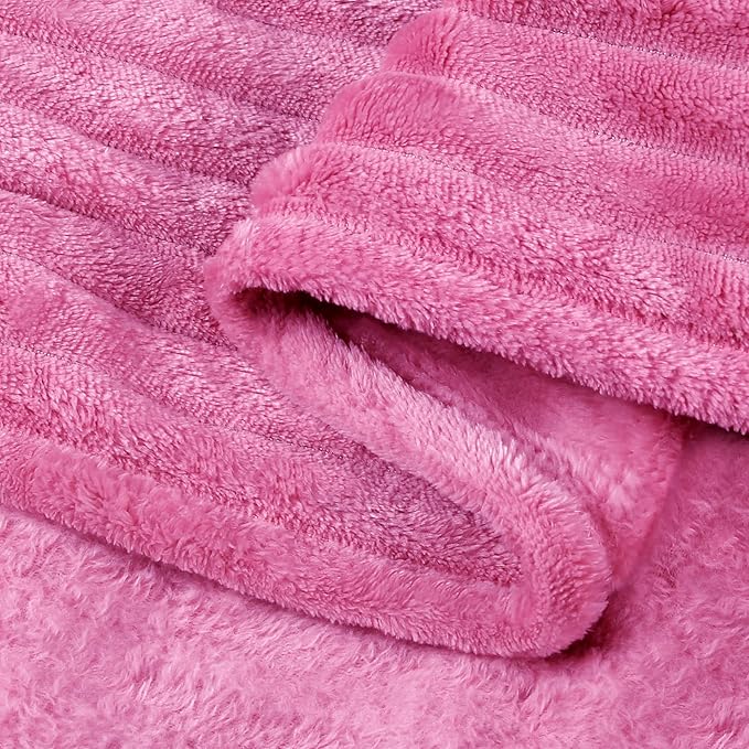 BEDELITE Fleece Blanket Queen Size – 3D Ribbed Jacquard Soft and Warm - Image 4