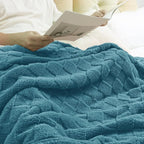 Exclusivo Mezcla Fleece Throw Blanket - Image 4