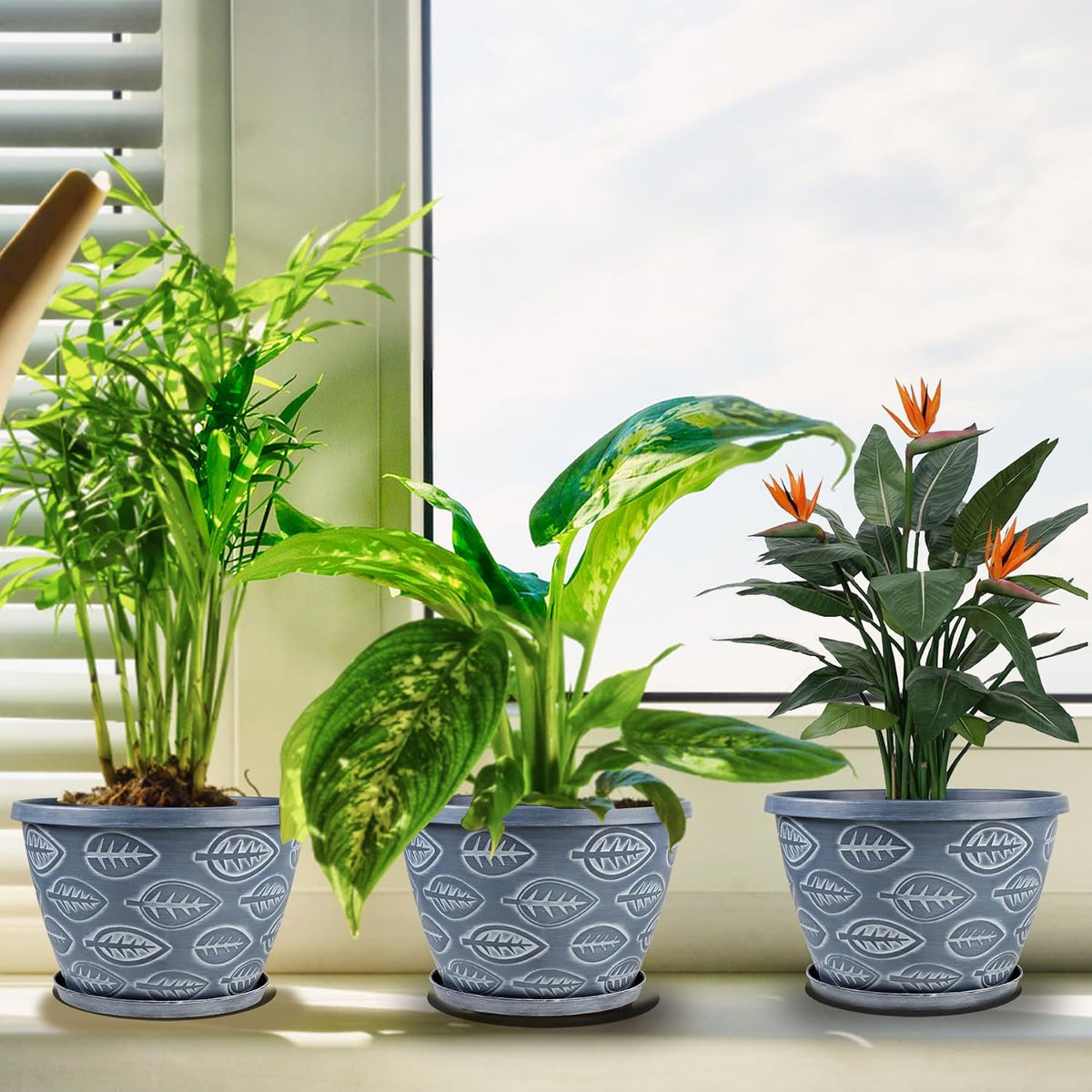 Outdoor Flower Pots Set of 3, 11 Inch, Blue