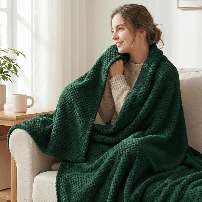 Exclusivo Mezcla Fleece Throw Blanket Extra Large, Super Soft and Warm Blankets - Image 2