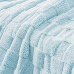 Exclusivo Mezcla Queen Size Flannel Fleece Blanket, Super Soft and Warm - Image 6
