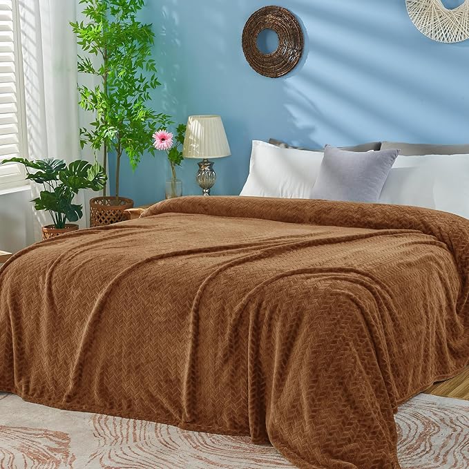 inhand Fleece Twin Blanket for Bed Chocolate Brown Throw Blanket for Couch - Image 4