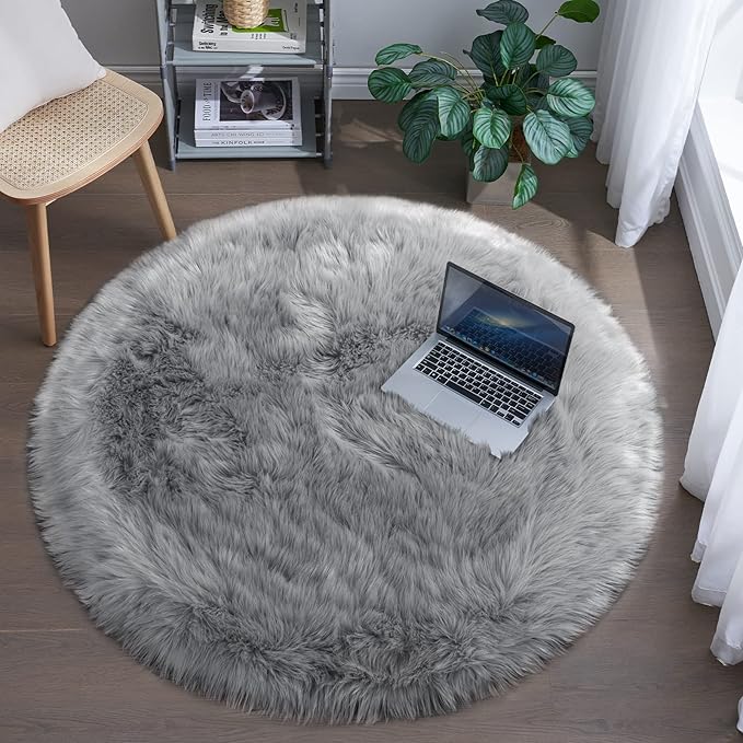 Tangsoo Round Faux Fur Rugs, Sheepskin Round Rug 3ft, 3x3 Fuzzy Plush Fur Rug by Tangsoo