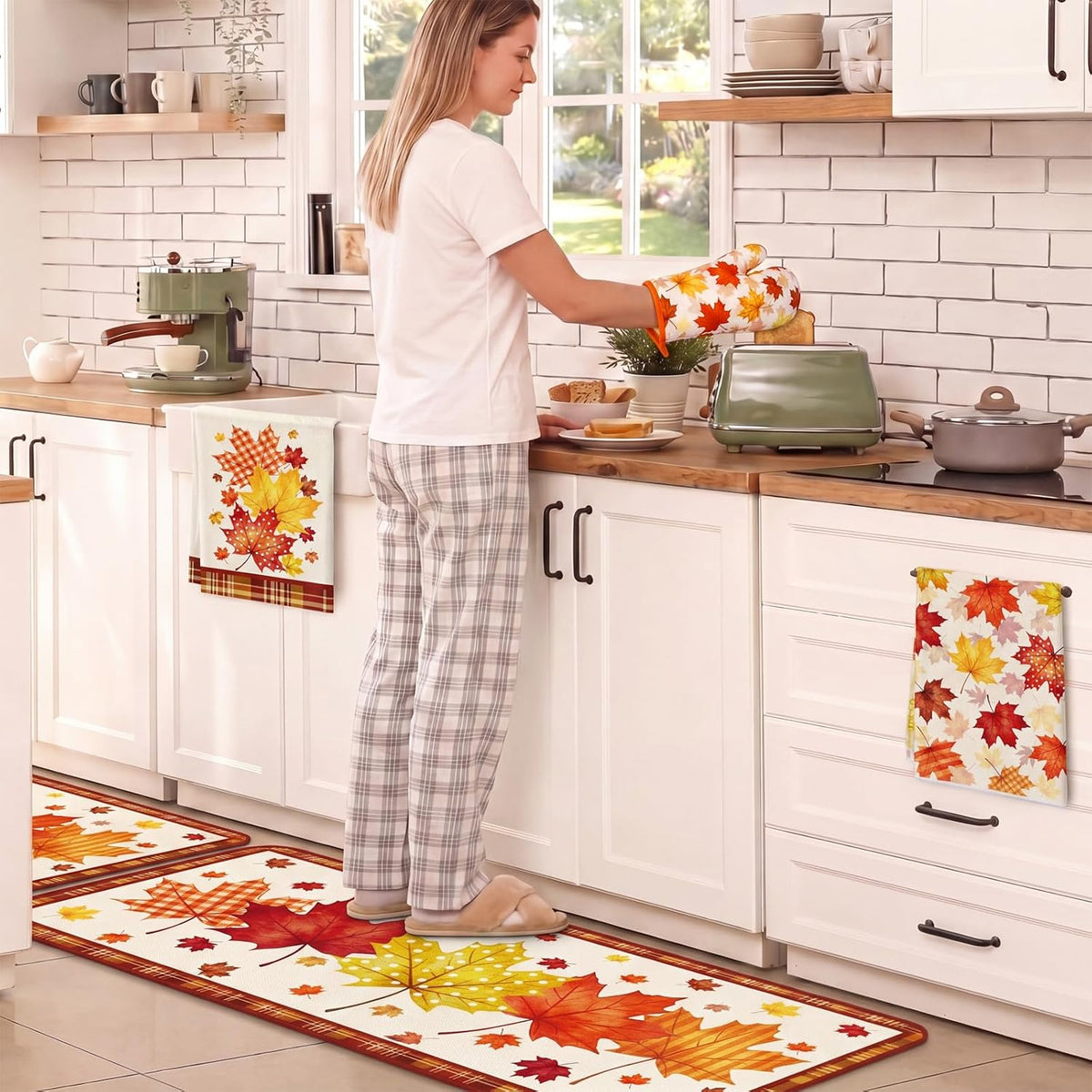 Bencailor 12 Pcs Fall Kitchen Decor Sets 6 Maple Leaves Kitchen Towels 2 Rugs 2 Pot Holder and Oven Mitts for Autumn Home Decorations Accessories Gifts