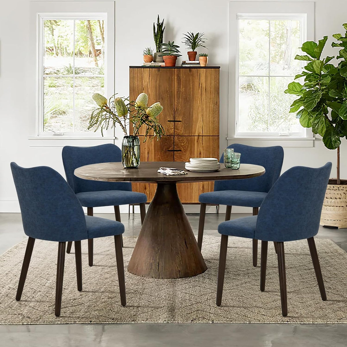 COLAMY Upholstered Dining Chairs Set of 4, Modern Kitchen & Dining Room Chairs with Curved Back, Fabric Padded Seat and Solid Wood Legs, Side Chairs for Restaurant, Cafe & Home, Beige