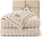 Bedsure 3D Fleece Bubble Blanket by BEDSURE