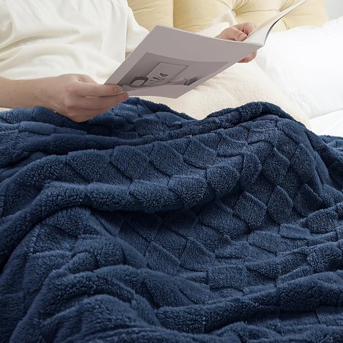 Exclusivo Mezcla Fleece Throw Blanket - Image 4