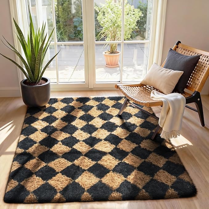 Ophanie Checkered Black & Beige Rhombus Rugs - Image 3