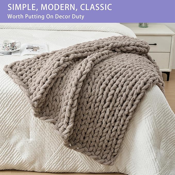 Bigacogo Chunky Knit Throw Blanket - Image 3