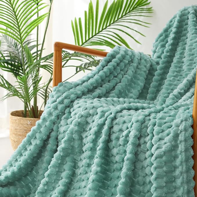 Exclusivo Mezcla Fleece Twin Blanket - Image 5