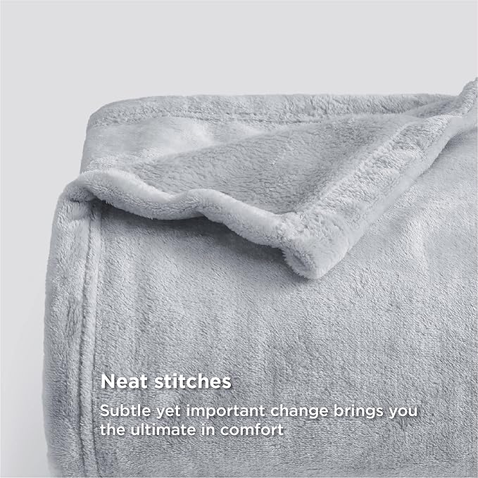 Bedsure GentleSoft Fleece Blankets Queen Size Light Grey - Image 4