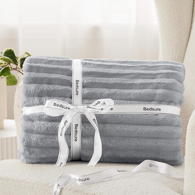 Bedsure GentleSoft Full Size Blanket - Image 8