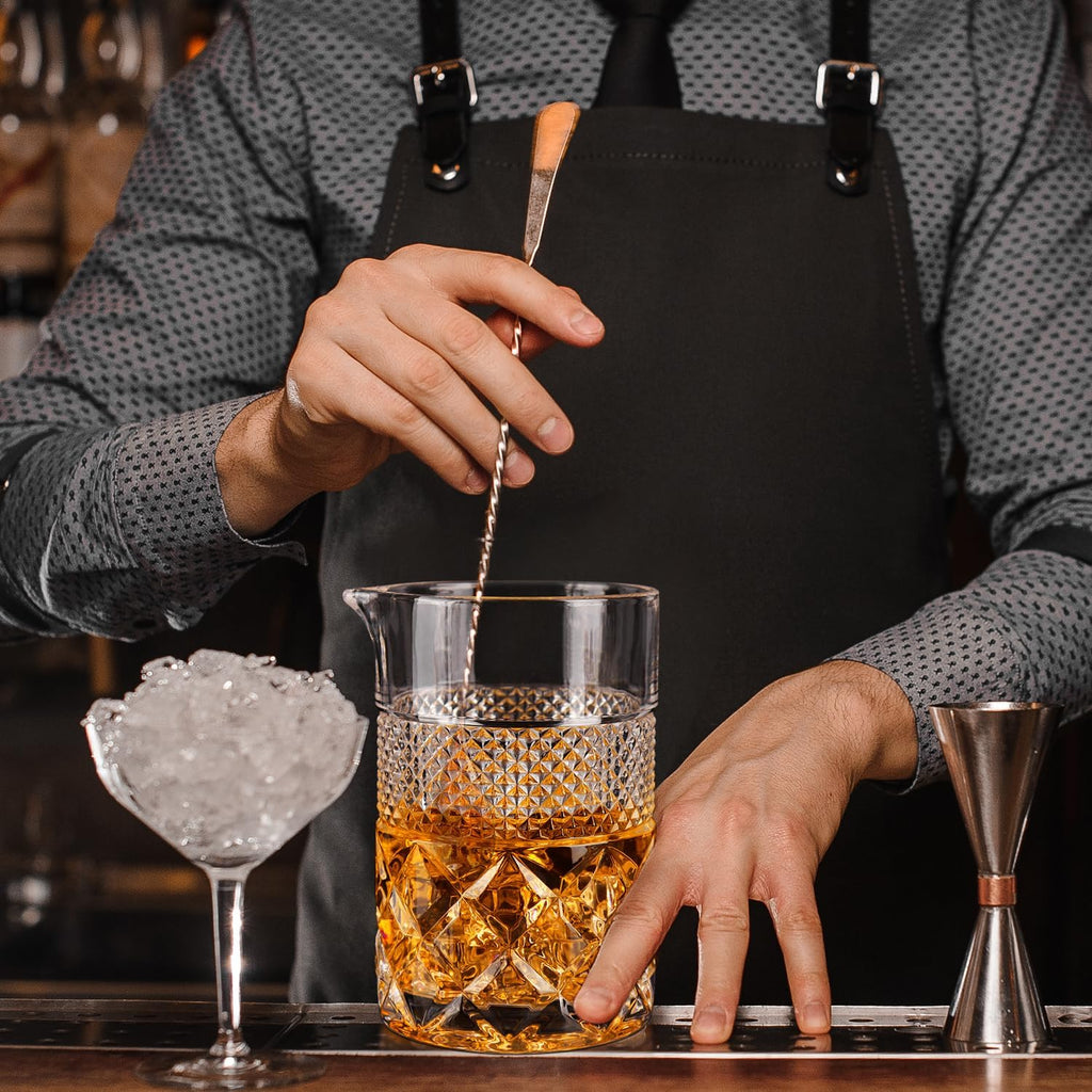 Cocktail Mixing Glass, 22oz Crystal Pitcher Thick Base Design Bartending Glasses - Barware Essentials