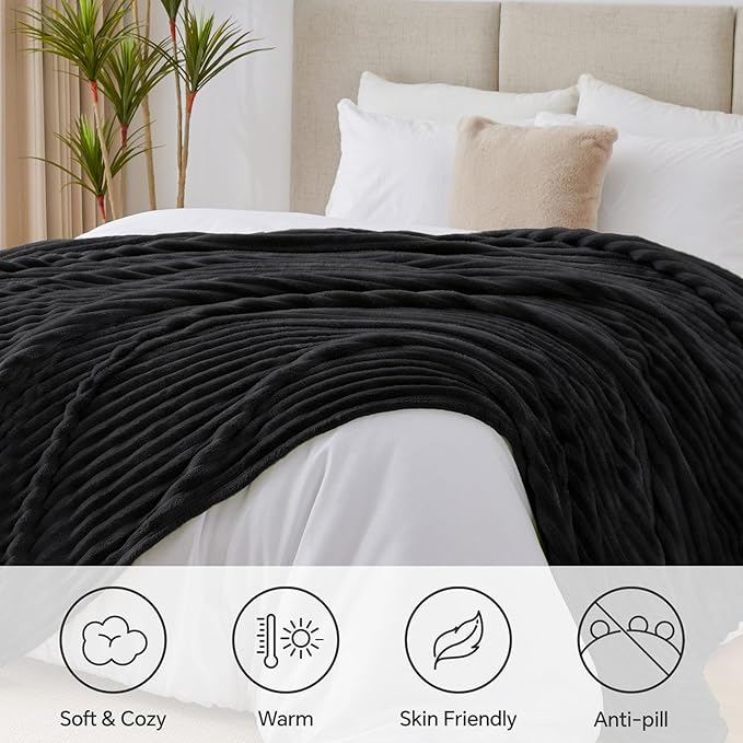 BEDELITE Full Size Blanket for Bed, 300GSM Soft & Warm Fleece Black Blanket - Image 7