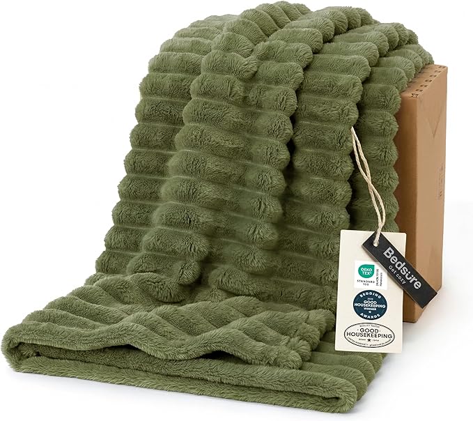 Bedsure GentleSoft Fleece Twin Blanket by BEDSURE