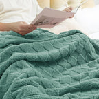 Exclusivo Mezcla Fleece Throw Blanket - Image 4