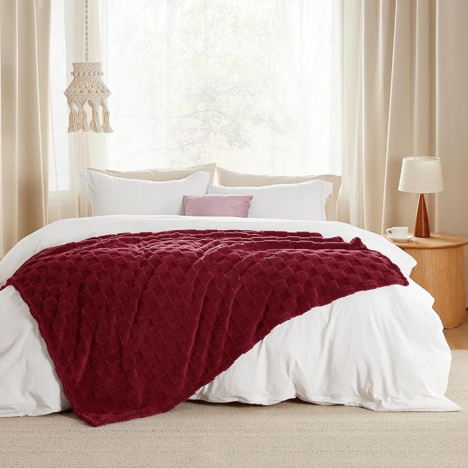 Bedsure GentleSoft Red Throw Blanket - Image 7