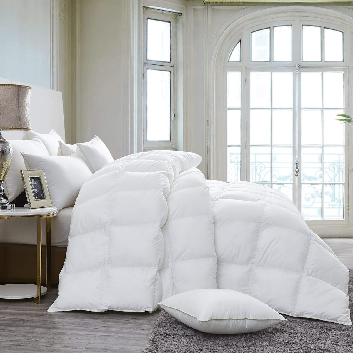 Luxurious Goose Feather Down Fiber Comforter King Size, Extra Fluffy Duvet Insert, Ultra-Soft, Breathable, Baffle Box Design, All Season Hotel Luxury (Palatial King 120" x 98" White)
